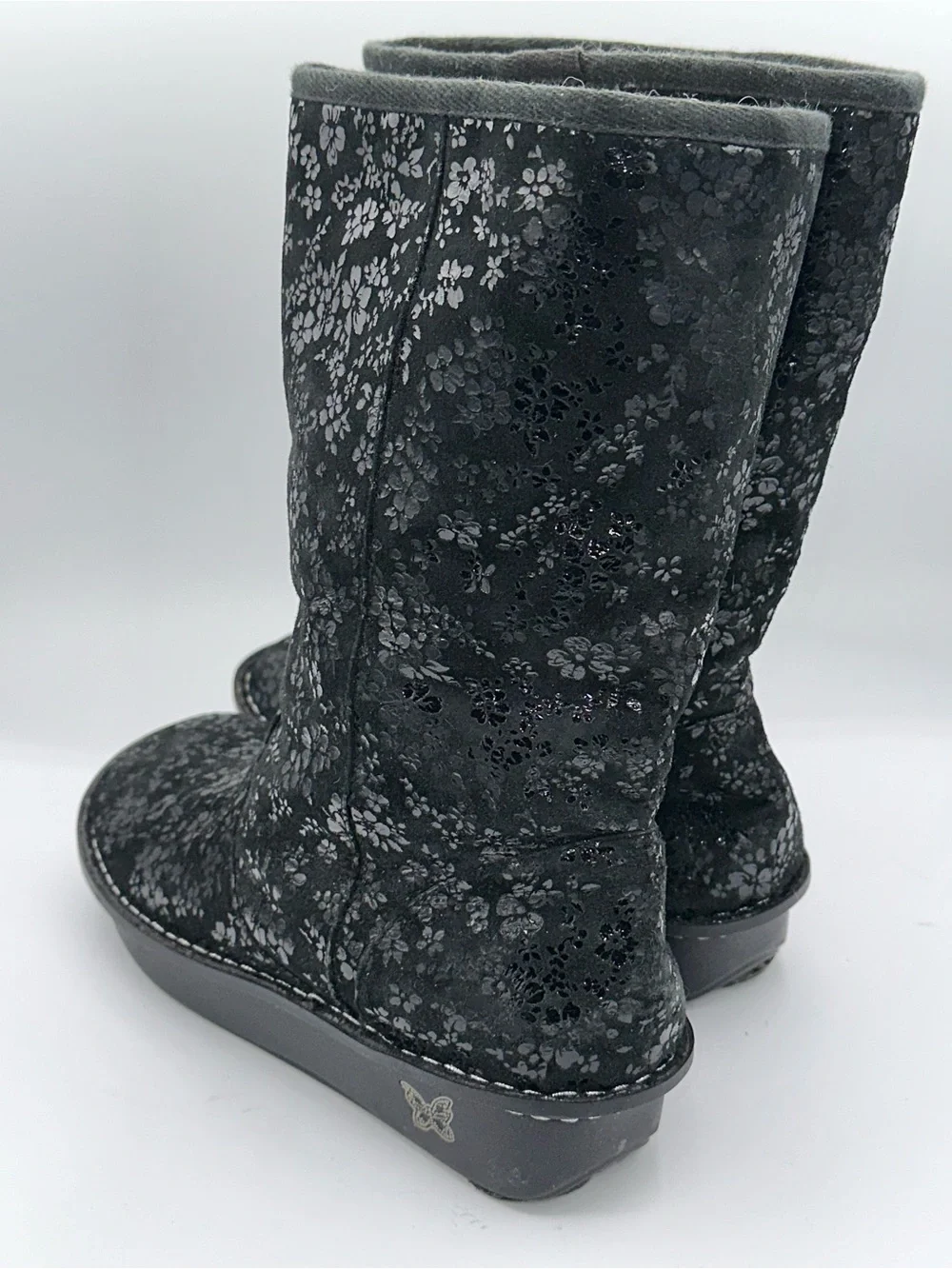 Alegria Black Floral Embossed Leather Shearling Lined Boots EU 40 US 9.5-10 AA38